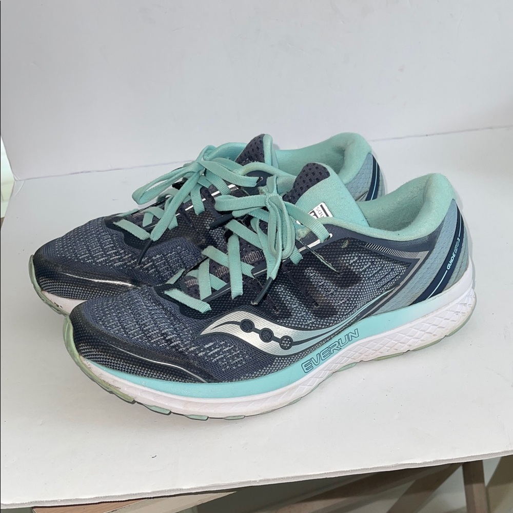 Saucony Women's Teal and Gray Athletic Shoes
